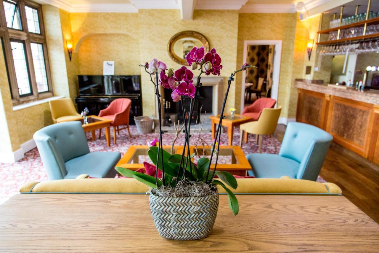 Cricklade House Hotel, Sure Hotel Collection By Best Western Eksteriør bilde