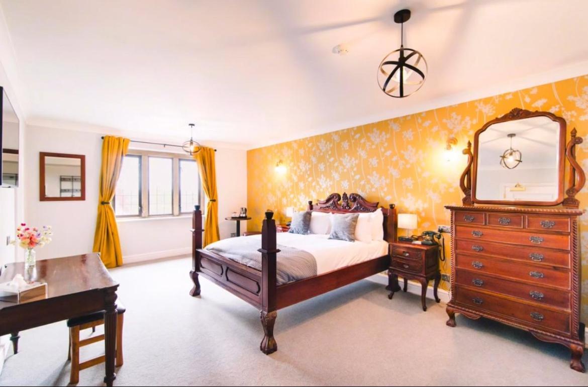 Cricklade House Hotel, Sure Hotel Collection By Best Western Eksteriør bilde
